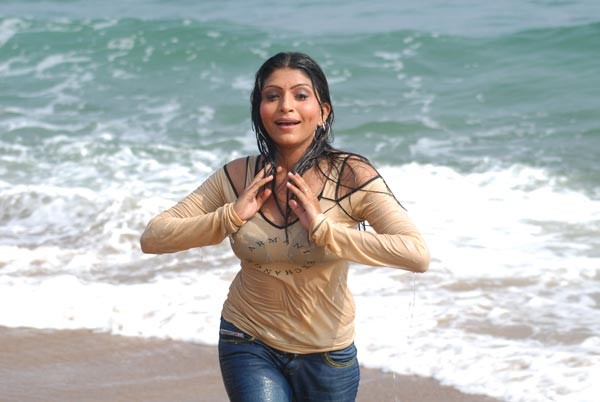 Priyamaina Anjali Movie - Shankar,Puja - 38 / 49 photos